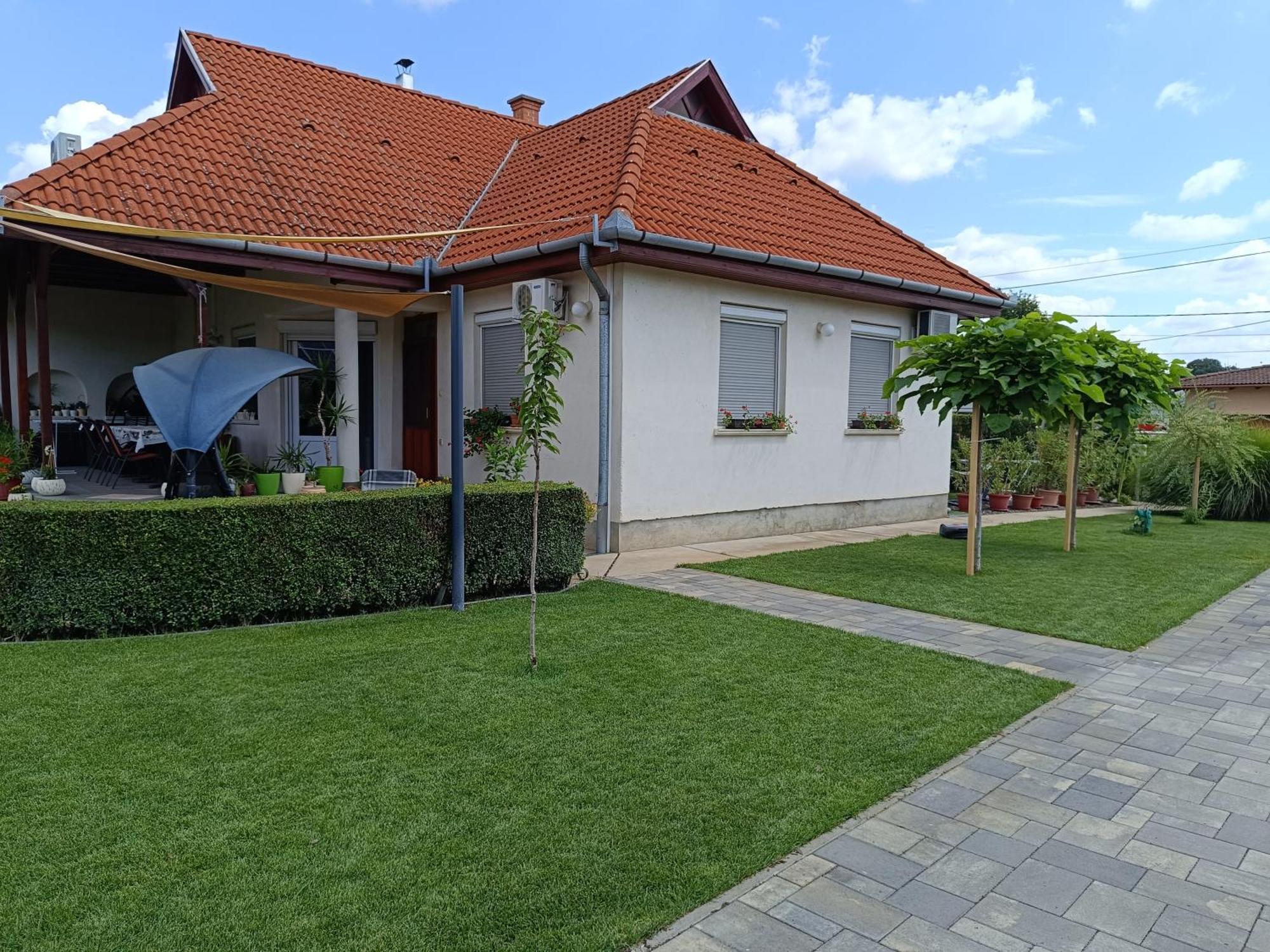 Nemeti Apartmanhaz Apartment Hajduszoboszlo Exterior photo